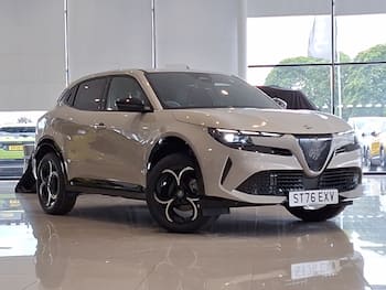 Used Alfa Romeo Junior 2026 for sale - 79849073: Photo