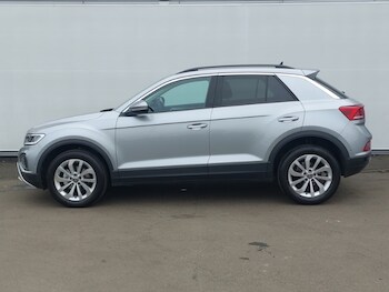 Used Volkswagen T-Roc 2025 for sale - 78089320: Photo