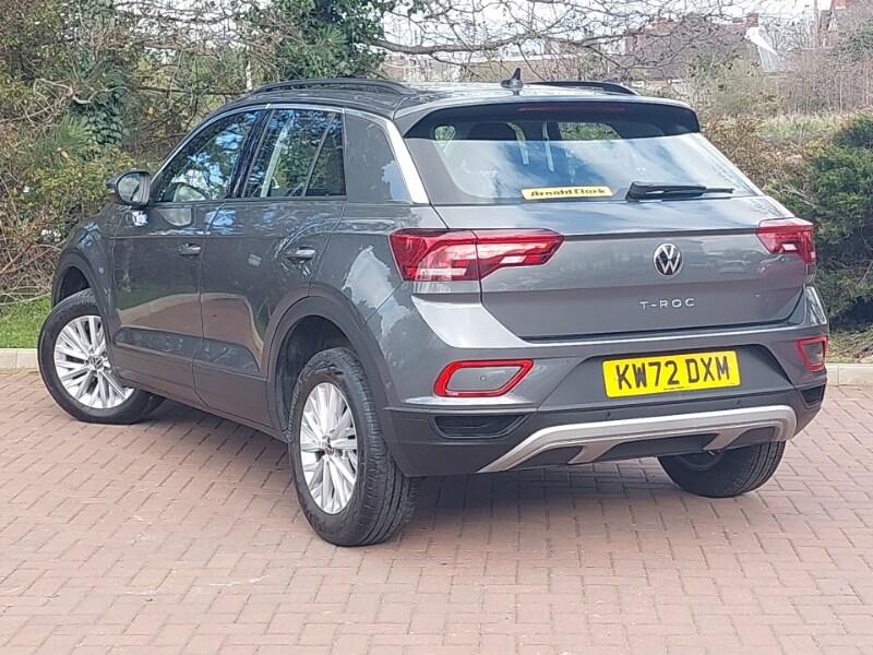 Used Volkswagen T-Roc 2023 for sale - 77999195: Photo 3