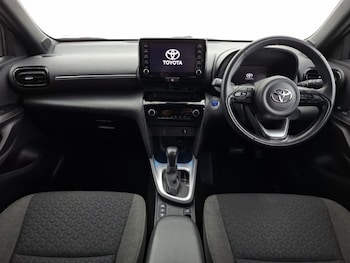 Used Toyota Yaris Cross 2022 for sale - 78547378: Photo
