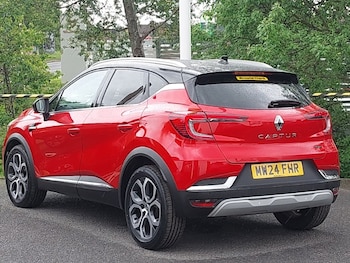 Used Renault Captur 2024 for sale - 78660388: Photo