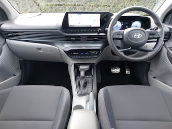 Used Hyundai BAYON 2024 for sale - 76150104: Photo 2