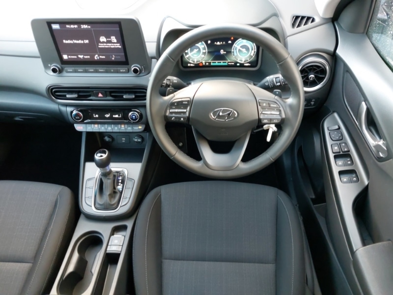 Used Hyundai KONA 2023 for sale - 77160426: Photo 7