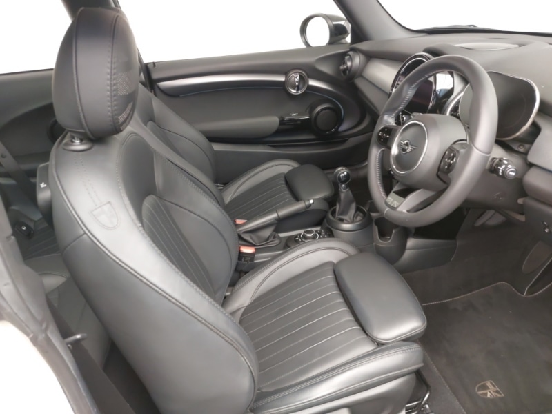 Used MINI Hatch 2022 for sale - 78221028: Photo 6