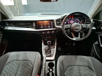 Used Audi A1 2022 for sale - 76135681: Photo 2