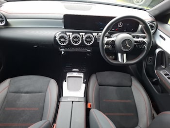 Used Mercedes-Benz CLA 2024 for sale - 76107875: Photo 2