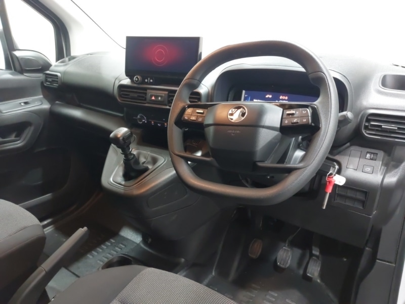 Used Vauxhall Combo 2024 for sale - 76822614: Photo 2