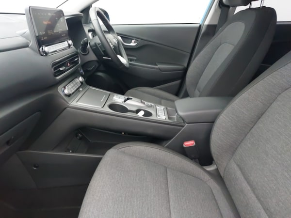 Used Hyundai KONA 2022 for sale - 76177782: Photo 5
