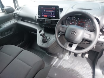 Used Citroen Berlingo 2024 for sale - 78928105: Photo