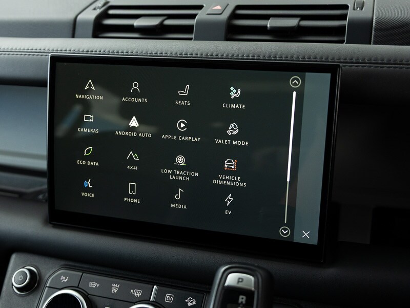 Used Land Rover Defender 2022 for sale - 76770450: Photo 11