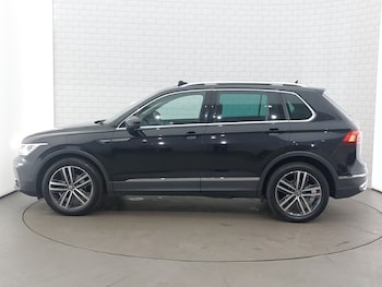 Used Volkswagen Tiguan 2023 for sale - 78503631: Photo