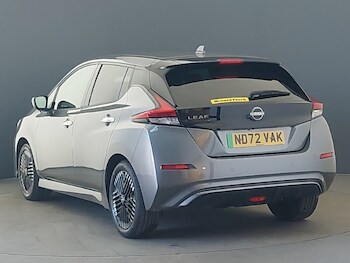 Used Nissan Leaf 2022 for sale - 77063130: Photo