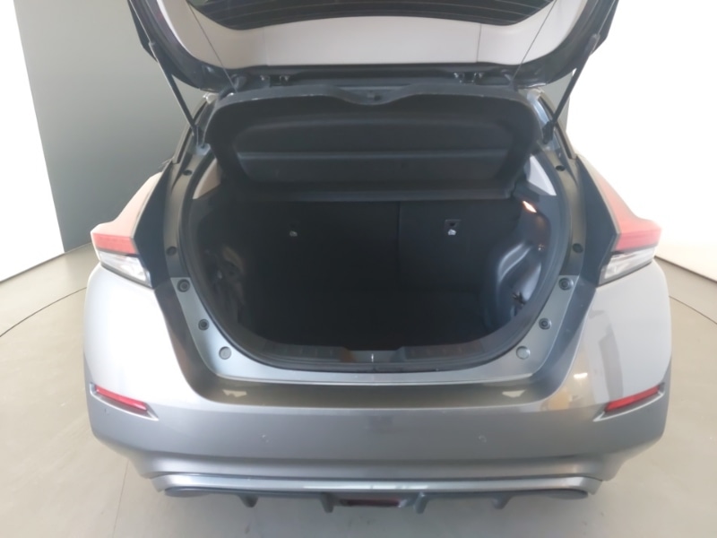 Used Nissan Leaf 2022 for sale - 77063130: Photo 8