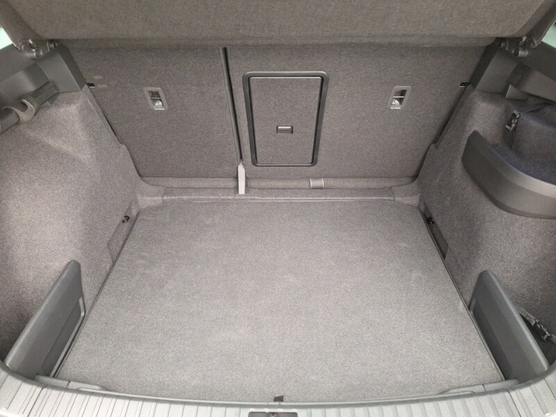 Used Skoda Karoq 2024 for sale - 77652507: Photo 8