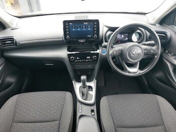 Used Toyota Yaris Cross 2022 for sale - 77913551: Photo