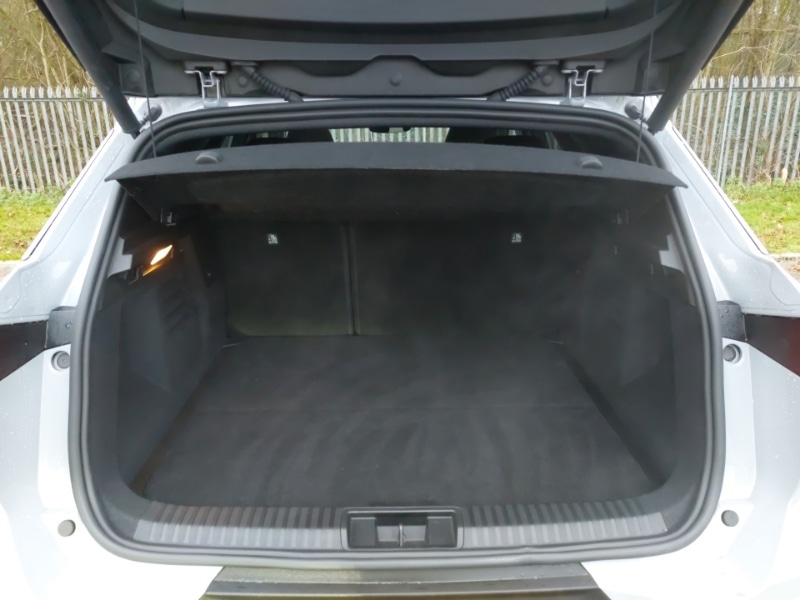 Used Renault Other 2025 for sale - 77160456: Photo 8