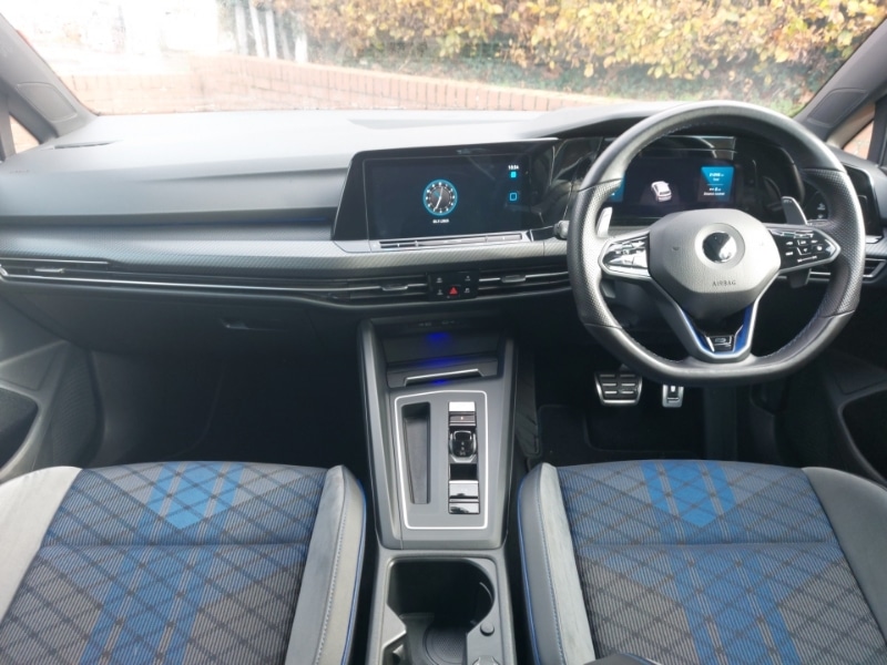 Used Volkswagen Golf 2021 for sale - 76720974: Photo 2