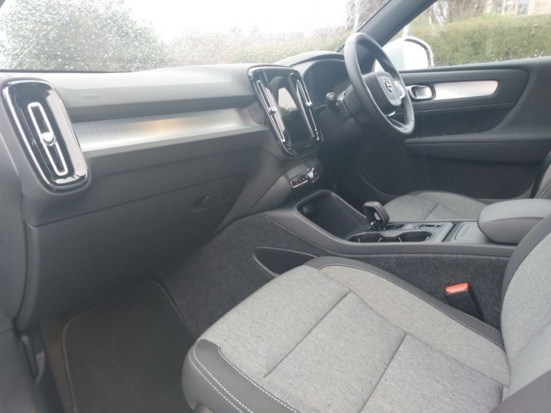 Used Volvo XC40 2025 for sale - 77852089: Photo 5