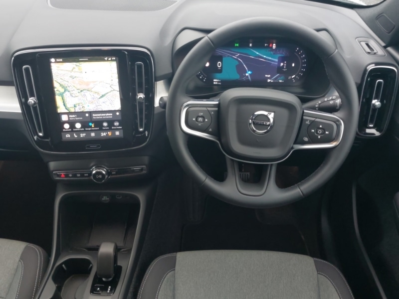 Used Volvo XC40 2025 for sale - 77852089: Photo 7