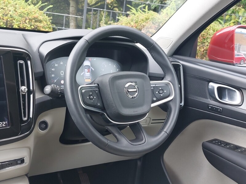 Used Volvo XC40 2022 for sale - 76387608: Photo 11