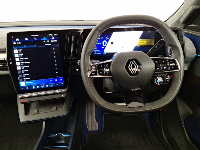 Used Renault Scenic E-Tech 2024 for sale - 76838397: Photo 7