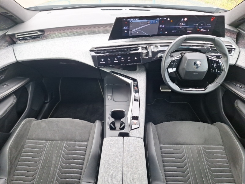 Used Peugeot 3008 2024 for sale - 76523869: Photo 2