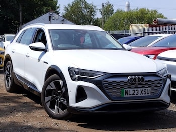 Used Audi Q8 2023 for sale - 79332130: Photo