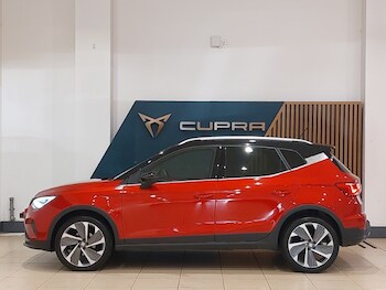 Used SEAT Arona 2023 for sale - 77767686: Photo