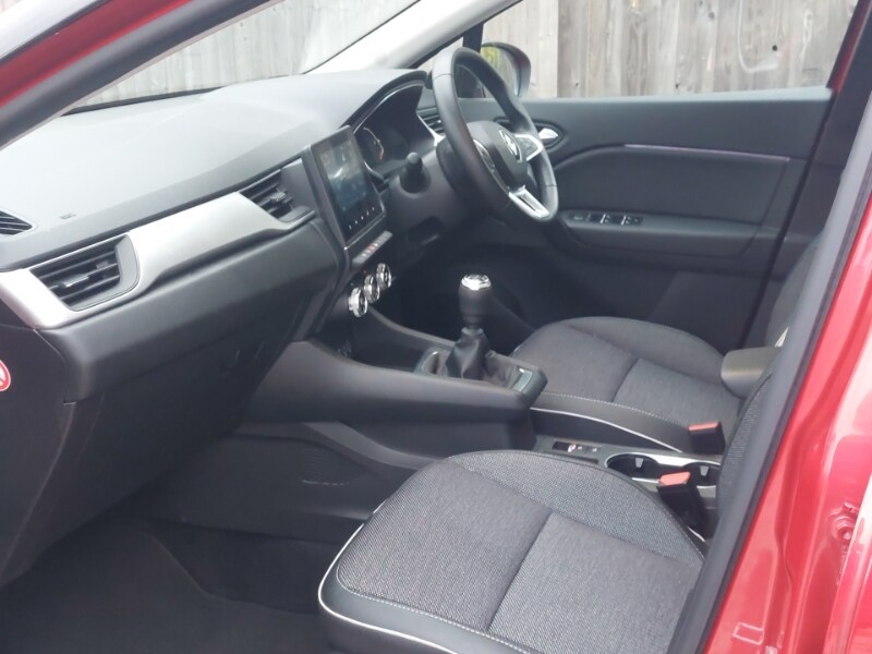 Used Renault Captur 2022 for sale - 76347658: Photo 5