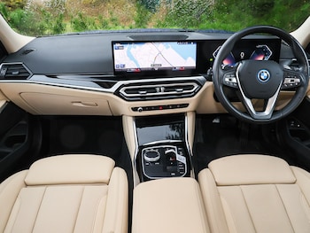 Used BMW 3 Series 2022 for sale - 77229124: Photo