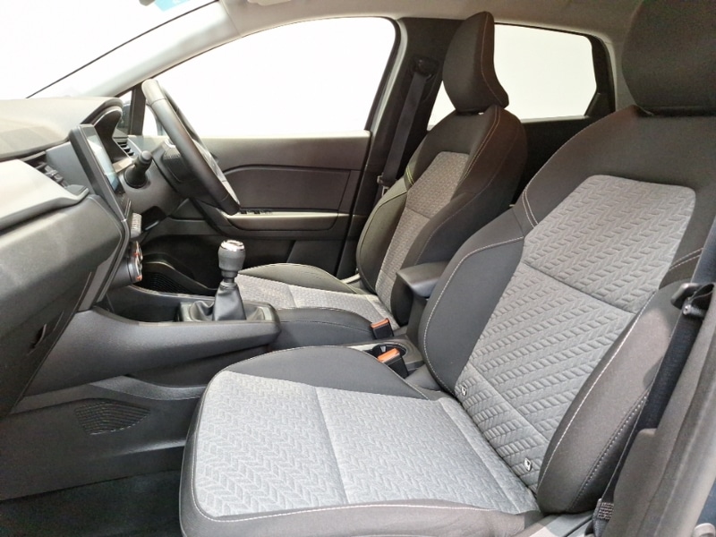 Used Renault Captur 2022 for sale - 76506375: Photo 5