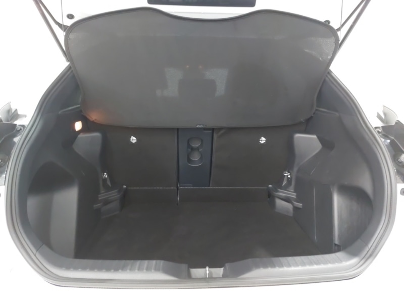 Used Toyota Yaris Cross 2022 for sale - 76816519: Photo 8