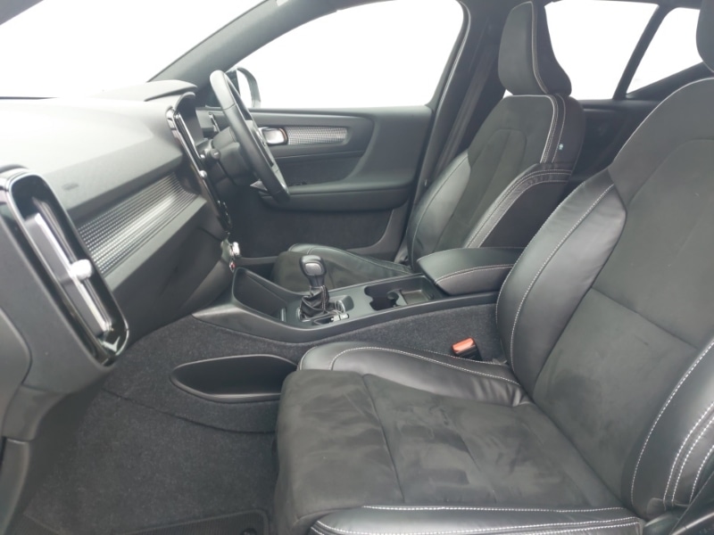 Used Volvo XC40 2021 for sale - 76785944: Photo 5