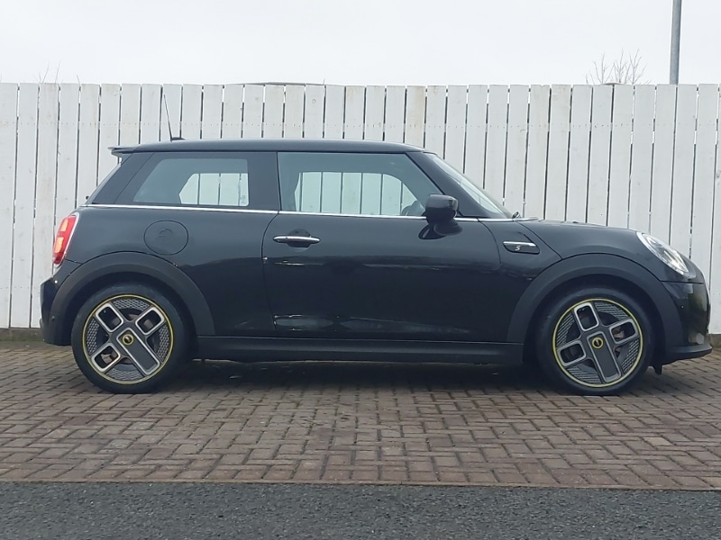 Used MINI Hatch 2023 for sale - 77314480: Photo 2