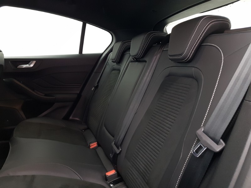 Used Ford Focus 2022 for sale - 76628893: Photo 6