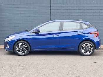 Used Hyundai i20 2023 for sale - 78969907: Photo