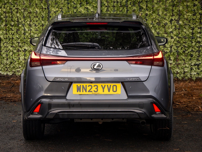 Used Lexus UX 2023 for sale - 76742196: Photo 9
