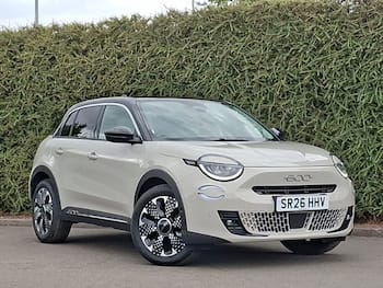Used Fiat 600 2026 for sale - 79650233: Photo