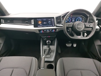 Used Audi A1 2023 for sale - 77049554: Photo