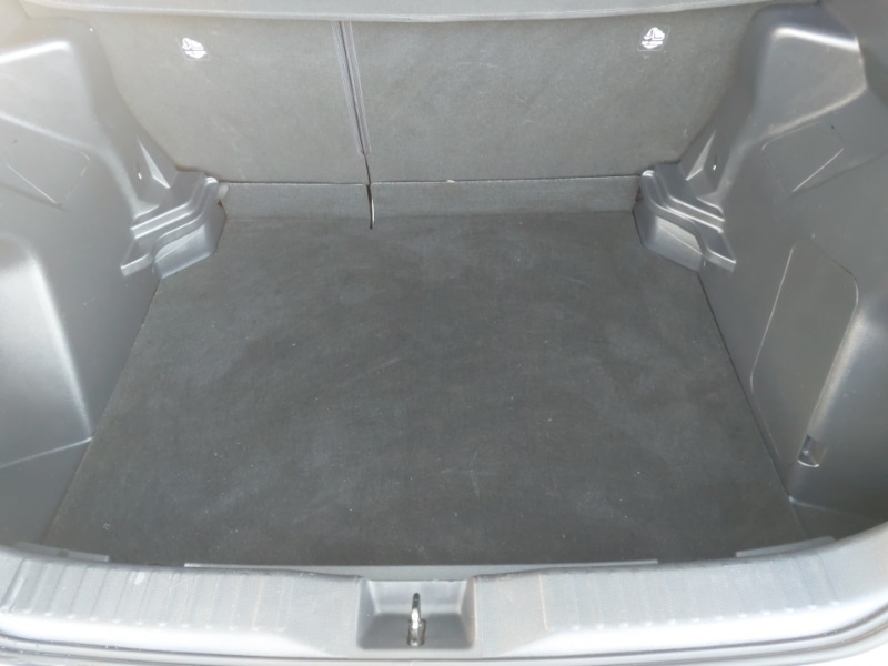 Used Toyota Yaris Cross 2022 for sale - 76532773: Photo 8