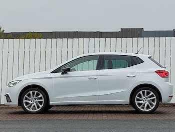 Used SEAT Ibiza 2024 for sale - 76407911: Photo