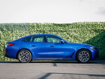 Used BMW i4 2023 for sale - 79641680: Photo