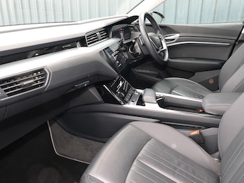 Used Audi e-tron 2021 for sale - 79613794: Photo