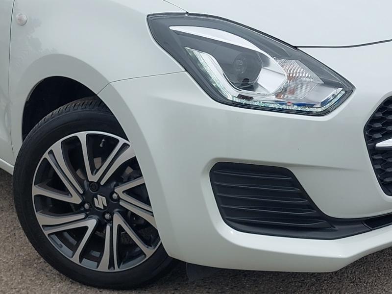 Used Suzuki Swift 2024 for sale - 77985672: Photo 9