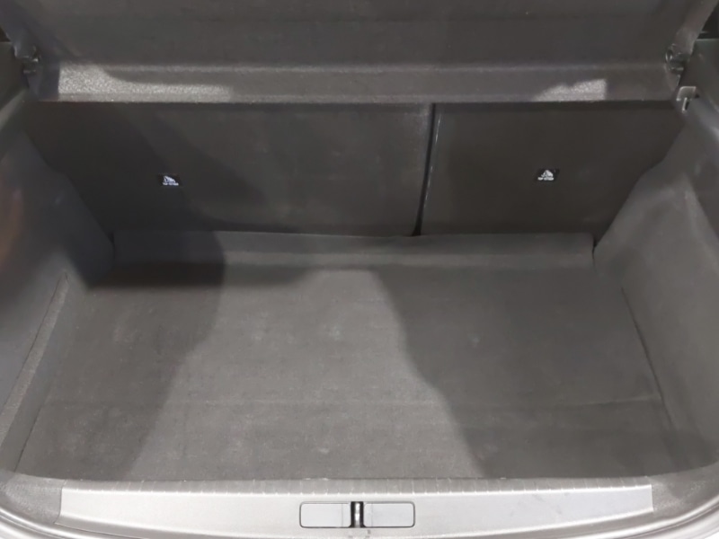 Used Peugeot 208 2021 for sale - 77012905: Photo 8