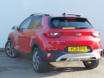 Used Kia Stonic 2021 for sale - 77736941: Photo