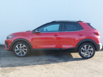 Used Kia Stonic 2021 for sale - 77736941: Photo