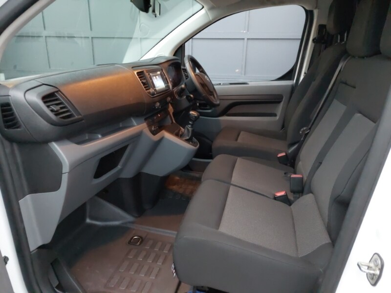 Used Toyota ProAce 2023 for sale - 77142681: Photo 5