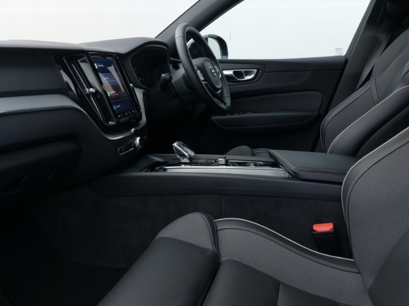 Used Volvo XC60 2024 for sale - 76435404: Photo 5