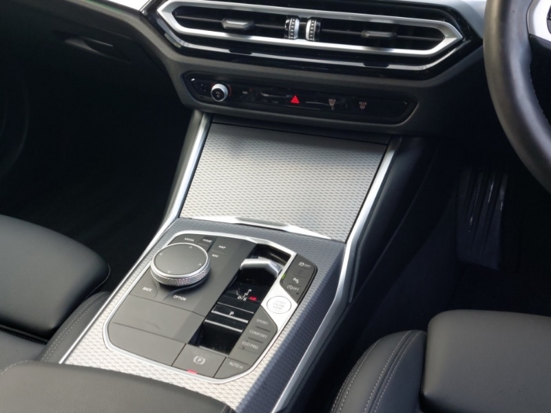 Used BMW 3 Series 2024 for sale - 76970745: Photo 11